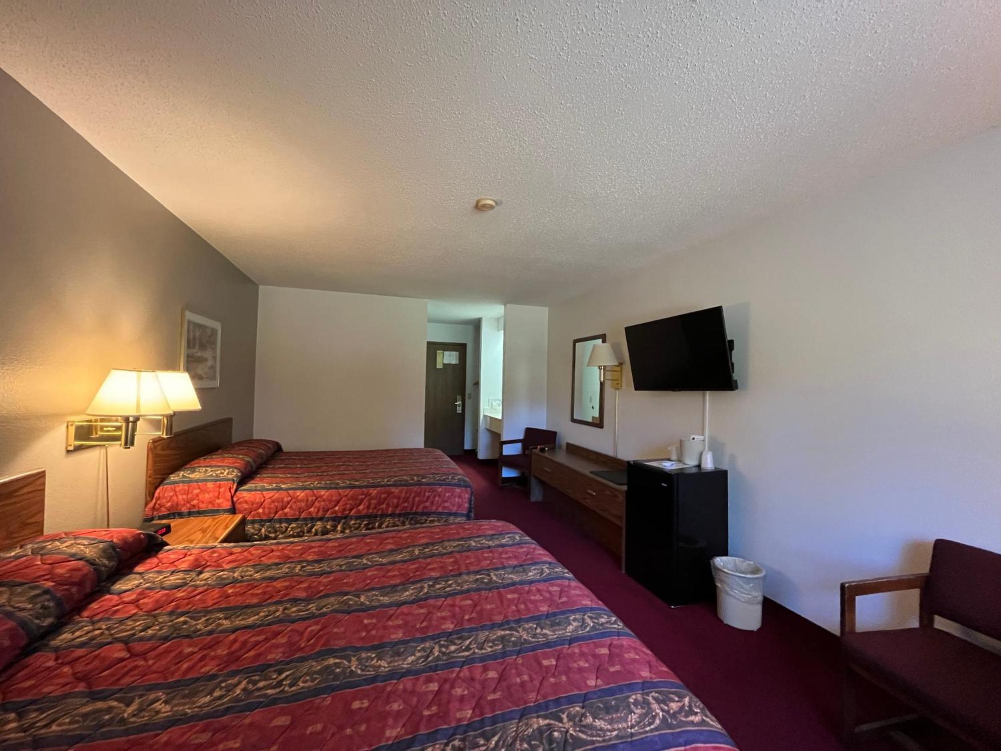 Boulder Bear Motor Lodge Boulder Junction Екстер'єр фото