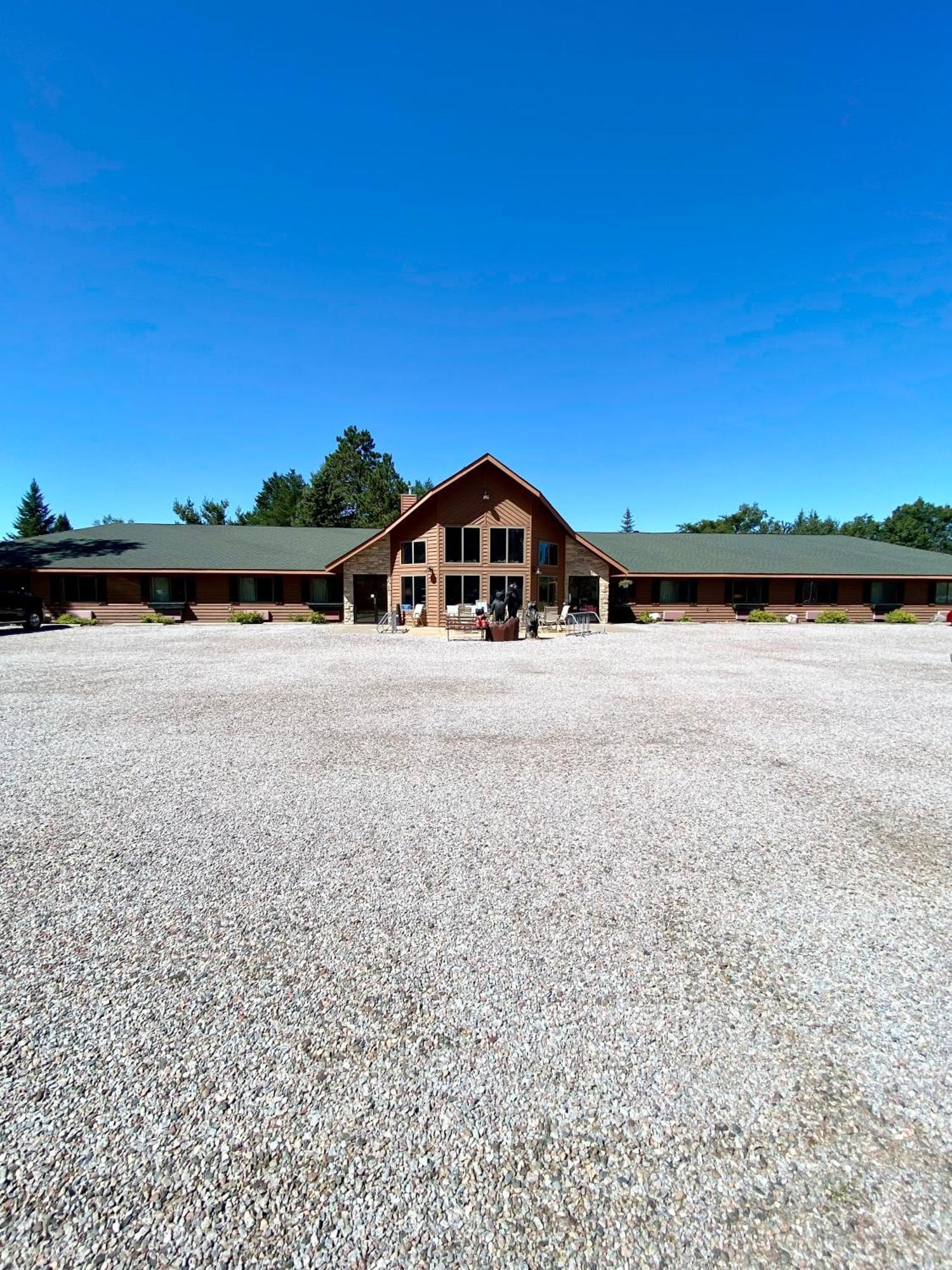 Boulder Bear Motor Lodge Boulder Junction Екстер'єр фото
